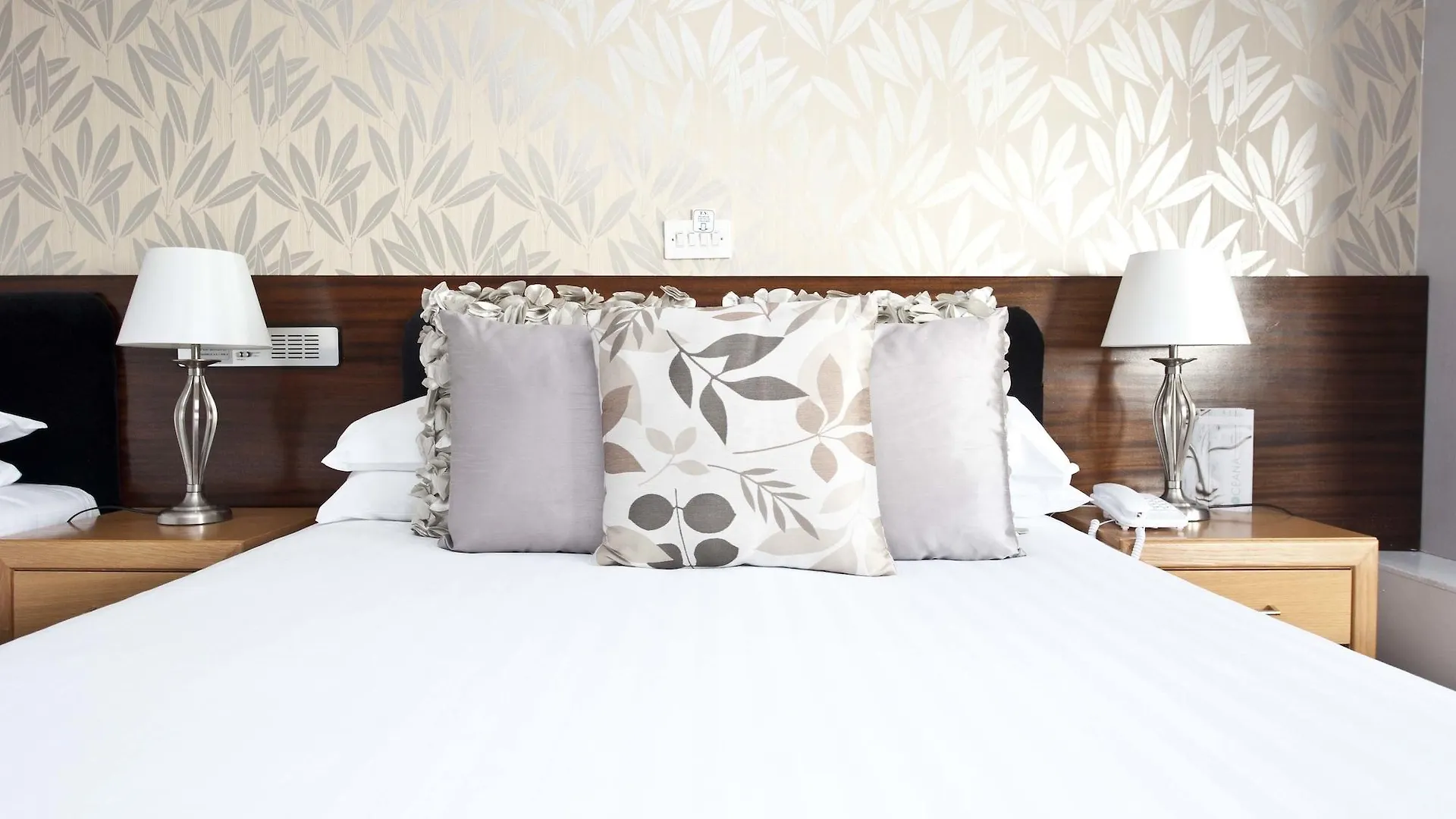 Suncliff Hotel - Oceana Collection Bournemouth