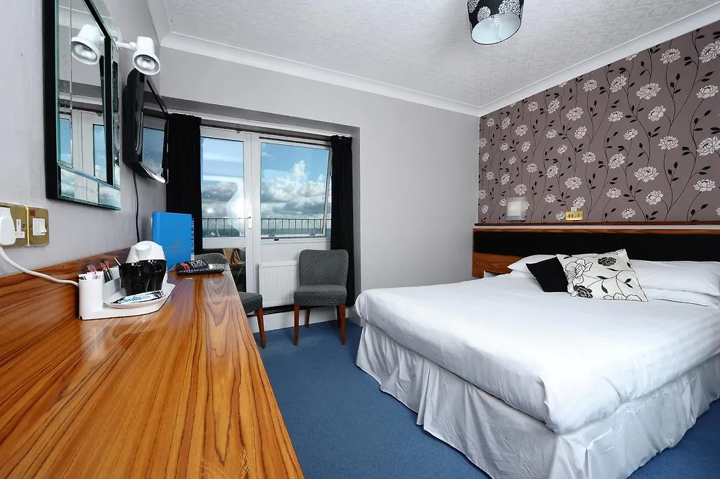 Suncliff Hotel - Oceana Collection Bournemouth 3*,  United Kingdom